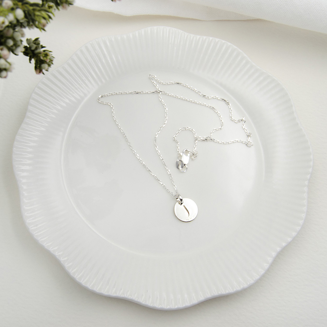Beloved Collection – Everly Pendant, Engraved